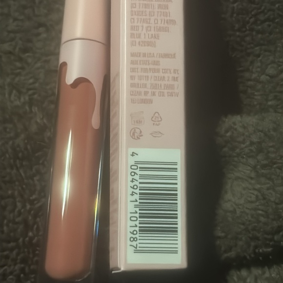 Kylie Jenner Matte Liquid Lipstick 346 A Moment 0.10oz/3.0ml New With Box - Picture 10 of 12